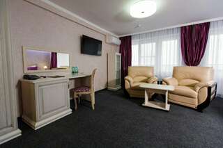 Гостиница Армавир Армавир Улучшенный номер с кроватью размера «king-size»-12